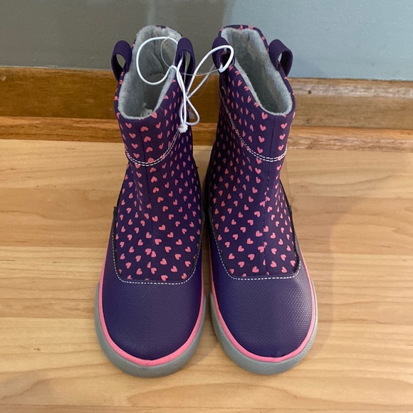 See Kai Run Other - BRAND NEW GIRLS RAIN BOOTS SIZE 11! NWT. SMOKE FREE HOME!